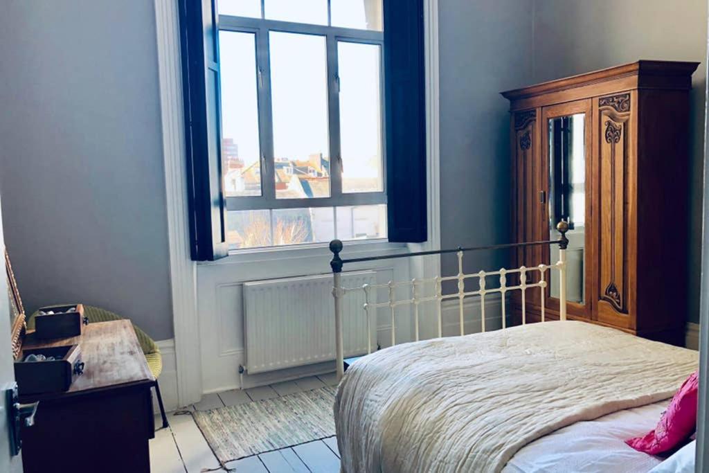 Seaside Escape - Gorgeous 2 Bed Apartment In St-Leonards-On-Sea Hastings Bagian luar foto