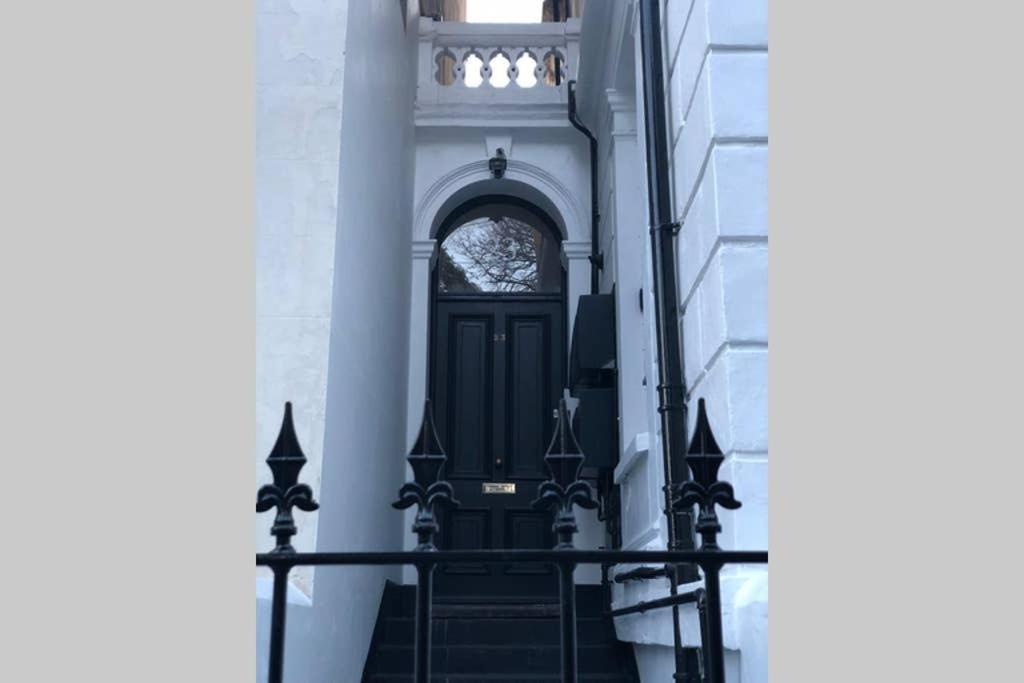 Seaside Escape - Gorgeous 2 Bed Apartment In St-Leonards-On-Sea Hastings Bagian luar foto